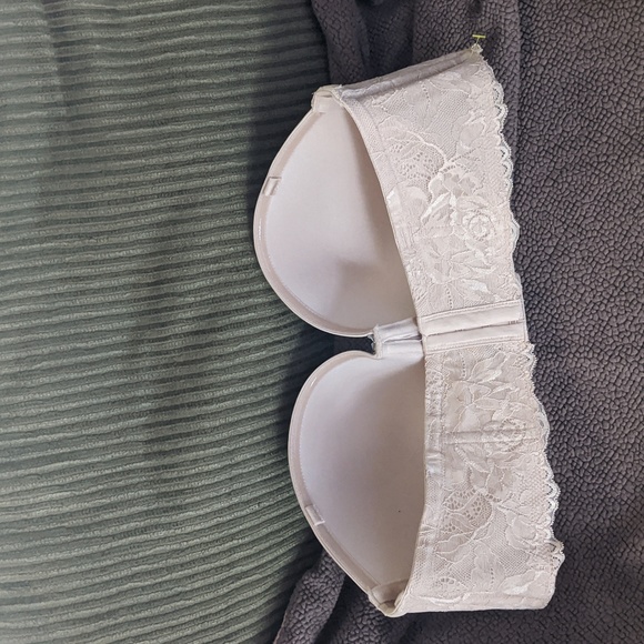 TORRID 40D CURVE Bra strapless underwire lace NWOT 4eyelet back hook and eye - Picture 2 of 8